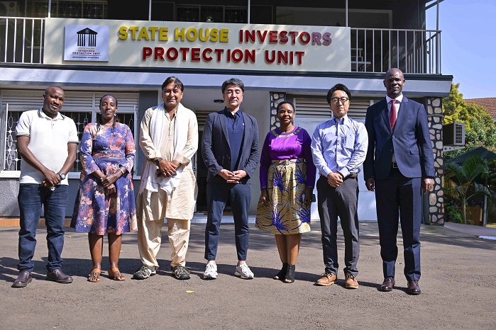 1-SHIPU head meets Yoshino Trading Ltd bosses