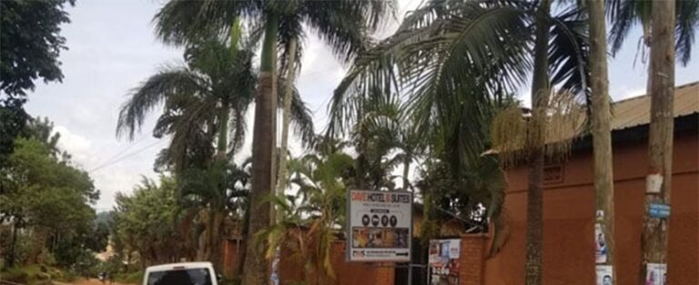 Devine Hotel Suites Lungujja