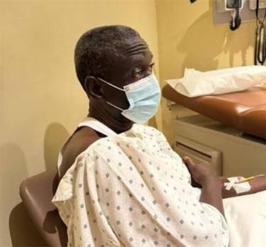 Kiiza Besigye from Mulago