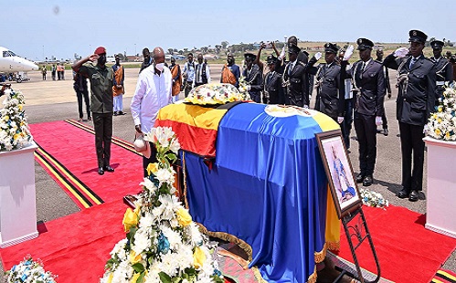 King Oyo at Entebbe Airport on Friday
